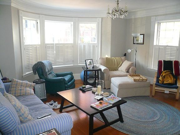 5th image of 377 Essex St