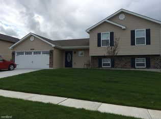 2689 Providence Ridge Dr, Wentzville, MO