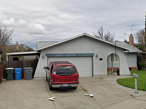 2nd image of 1370 Fairbanks Ct