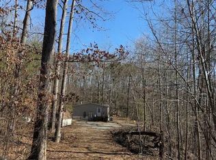 127 Round Top Rd, Mill Spring, NC 28756