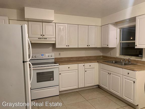 5th image of 5830 NE Jacksonville Rd #11368721