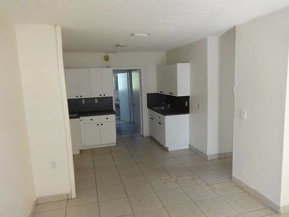 4th image of 765 NW 134th St