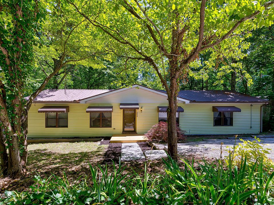 1st image of 1013 Apoxsee Cir
