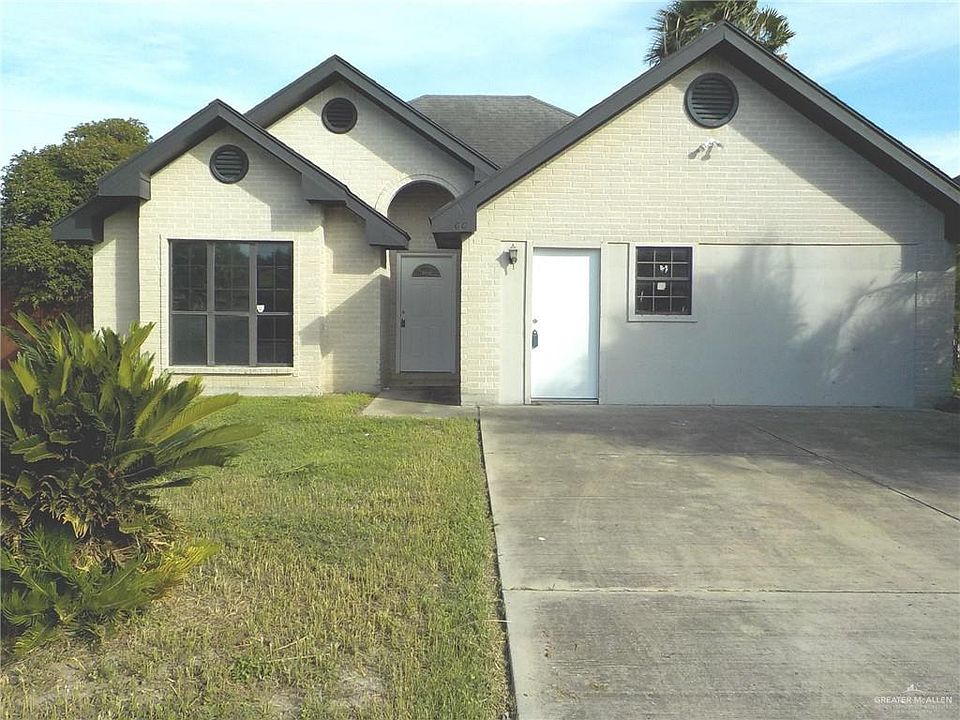 1st image of 2200 N Days Cir