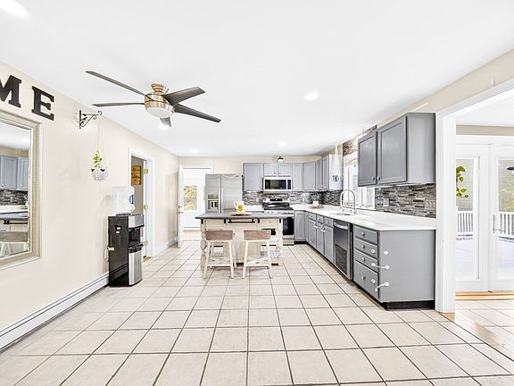 4th image of 84 Fowler Rd
