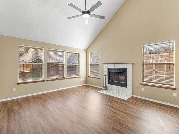 5th image of 7704 Juneberry St NW