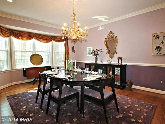 4th image of 5004 Margaret Ct