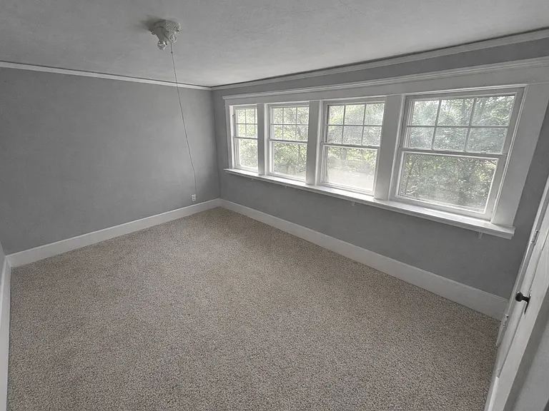601 S 38th Ave — Photo 13