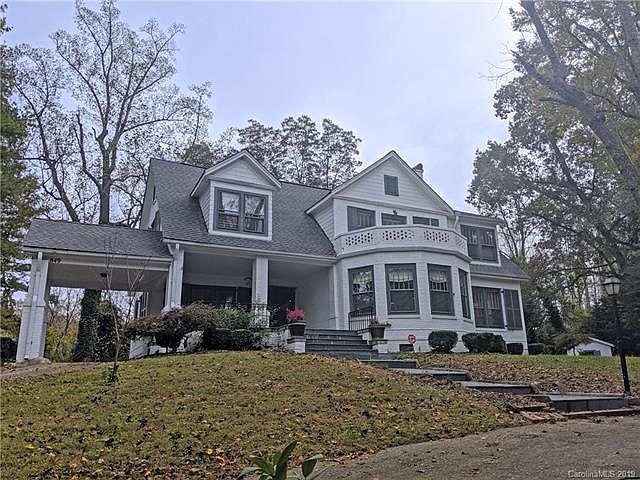1st image of 849 Norwood St