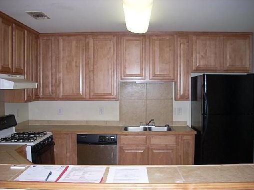 5th image of 7930 Trout St