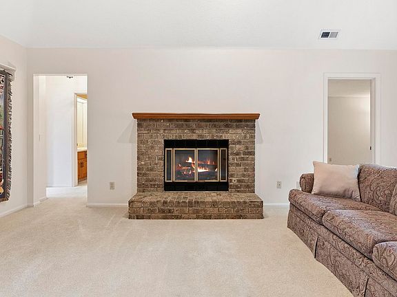 5th image of 6328 Baychester Dr