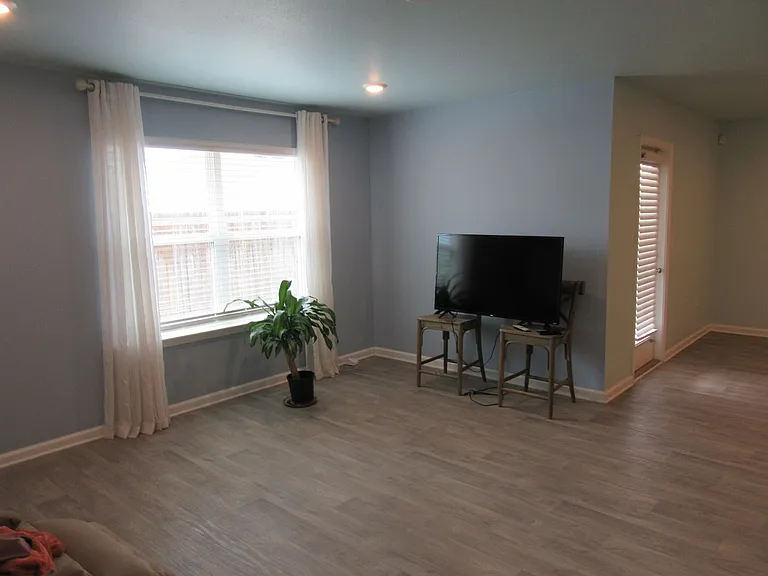 3995 Pioneer Ln — Photo 9