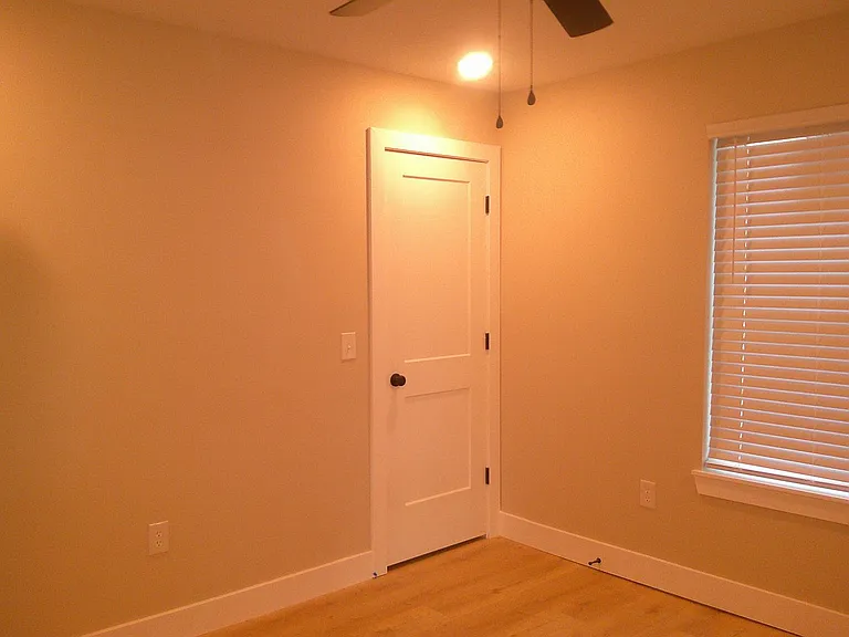 1 Smarr Ct — Photo 14