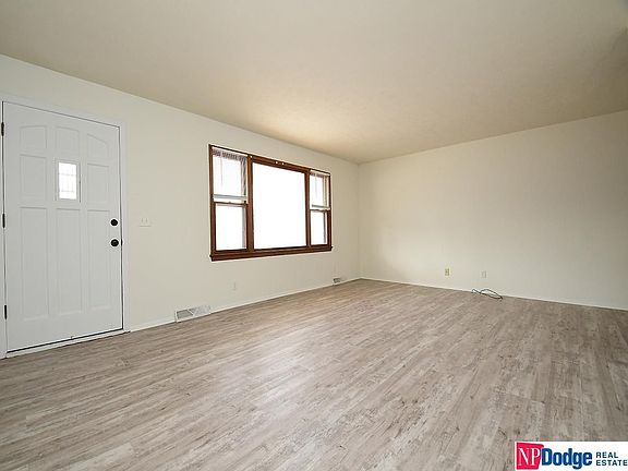 3rd image of 11310-11312 X St
