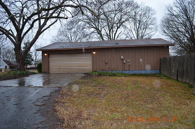 2nd image of 217 Wake Forest Dr