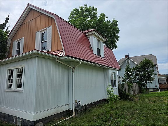 4th image of 121 Catalpa St