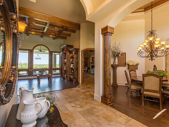 3rd image of 1751 Saddlewood Blvd