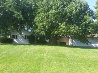3906 Sunnyvale Dr, Deforest, WI 53532
