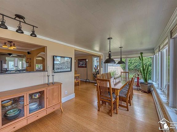 5th image of 12190 N Lakeshore Dr
