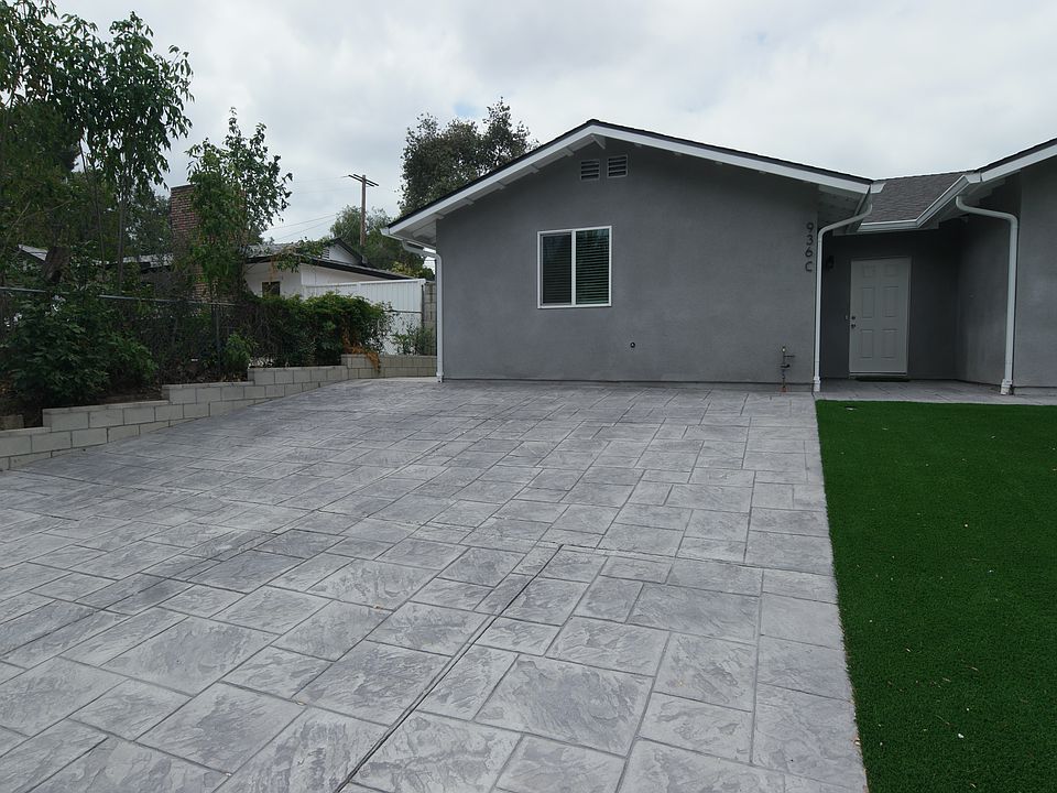 1st image of 936 Calle Pensamiento #C
