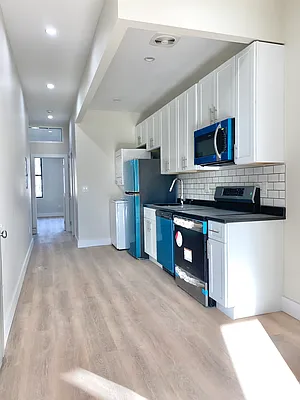 Rented by Compass | media 6