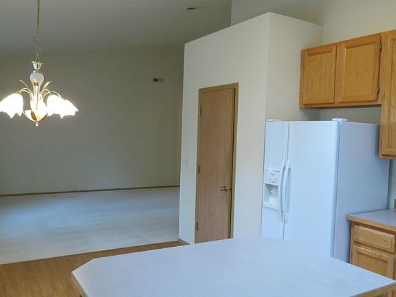 5th image of 3909 E Sandbar Ct