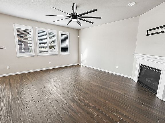 5th image of 18019 Camino Del Mar