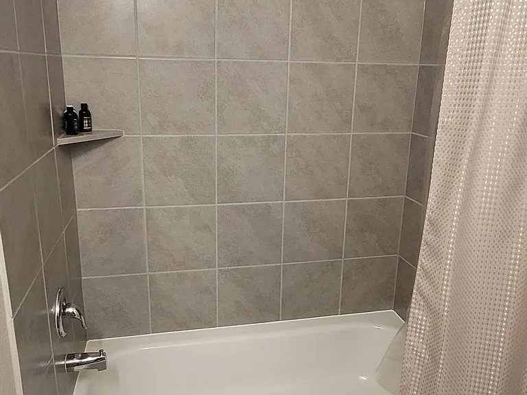 708 Lee Ave — Photo 15