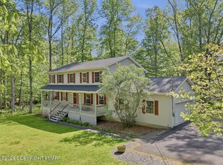 136 Marcelle Ter, Tannersville, PA 18372