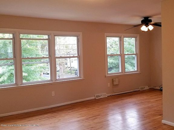 3rd image of 101 10th St Fl 2nd