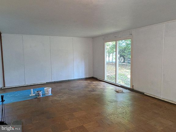 5th image of 534 Clarence Ave #536