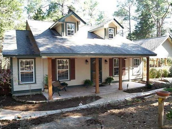 1st image of 104 Mulberry Ln