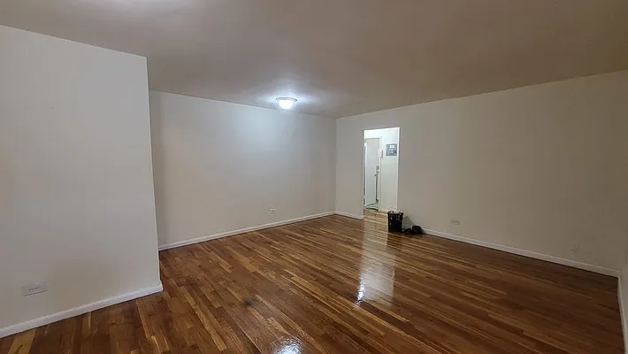 Rented by AYD Realty Inc | media 13
