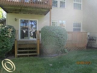 4th image of 4899 Oak Hill Dr