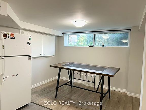 4th image of 157 Hillcrest Dr