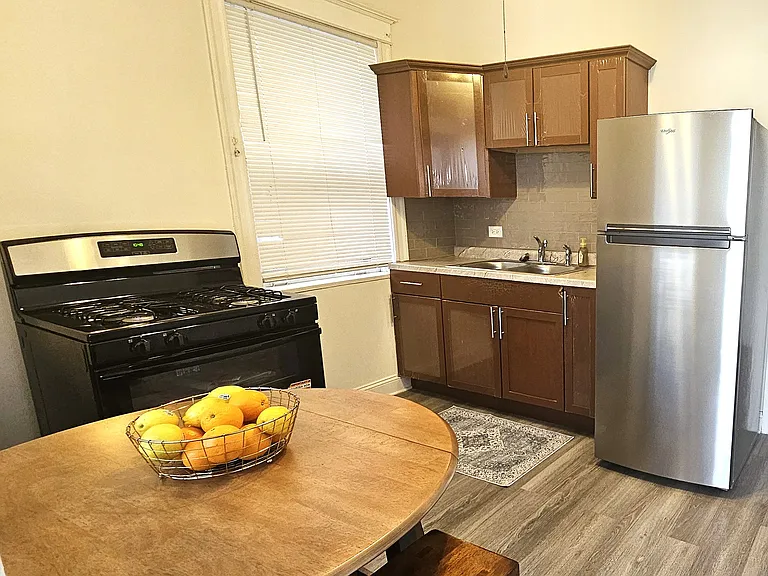 7712 S Carpenter St #1 — Photo 2