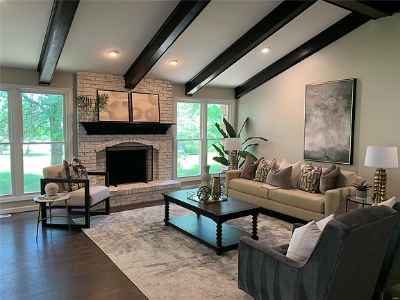 2nd image of 15868 Cedarmill Dr
