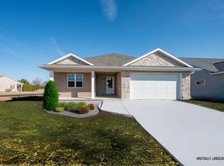 115 Theunis Dr, Wrightstown, WI 54180