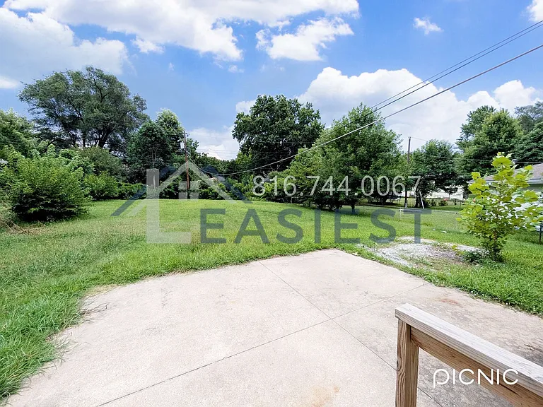 8406 E 93rd St — Photo 22