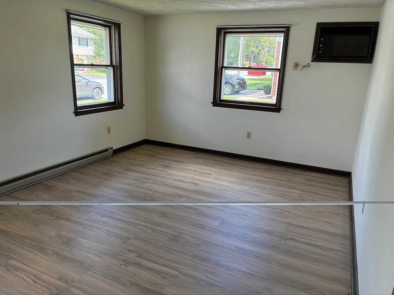 2 bed, 1000 sqft, $1,200 — Photo 4