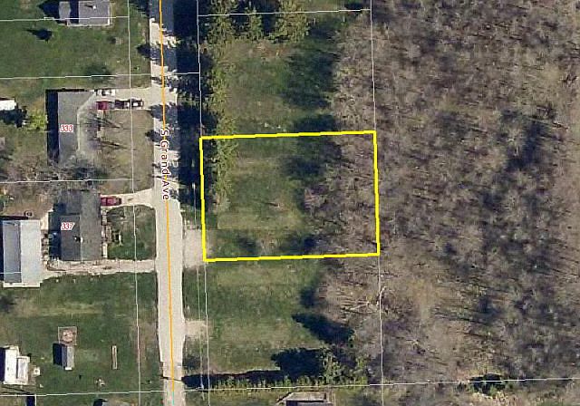 1st image of LOT 2 S Grand Ave