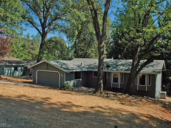 3rd image of 11536 Lower Circle Dr