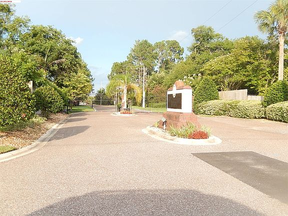 2nd image of 14664 Marsh Island Ln