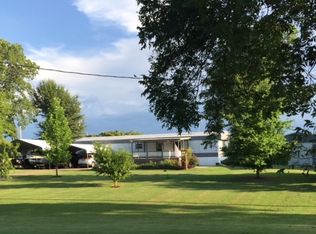 120 Pecanwood Dr, Vicksburg, MS 39183