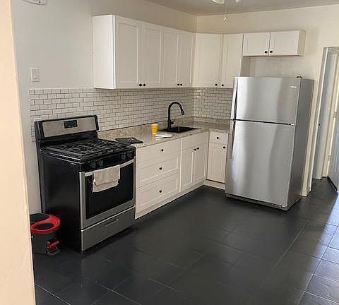 3rd image of 53 Ann St #1