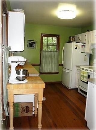 3rd image of 5602 Southern Pine Dr