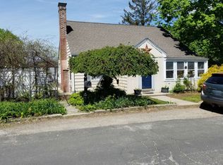 15 Wild Rose Pl, Waterford, CT 06385