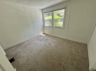 124 Shamrock Rd #101, Charlottesville, VA 22903