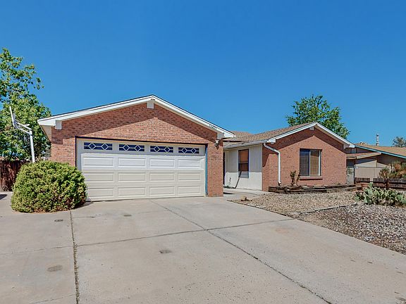 3rd image of 10209 Park Ln NW