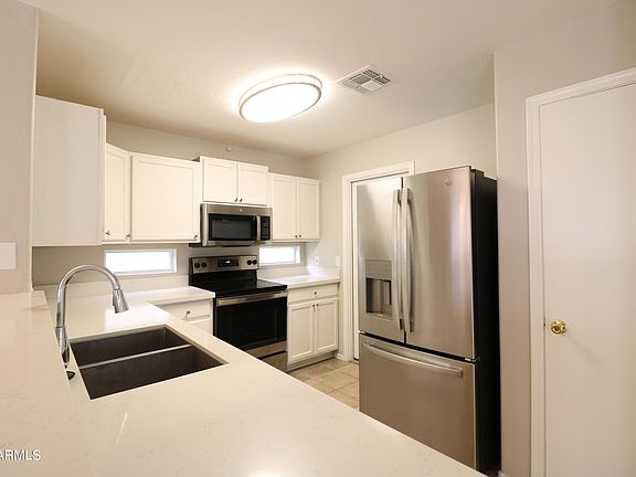 4th image of 11205 W HEATHERBRAE Drive